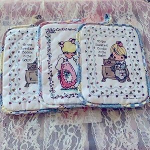 Charming Vintage Precious Moments HOT PADS Set of 3 1990